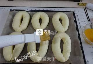 ——玉米肠餐包的做法步骤：14