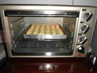 百分百成功的迷你小泡芙的做法步骤：9