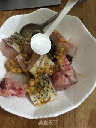 酱香蒸鲩鱼腩的做法步骤：6