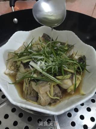 酱香蒸鲩鱼腩的做法步骤：10