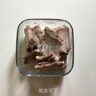 糖醋排骨-无油版红烧排骨的做法步骤：2