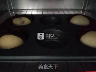熊本熊 x 凯蒂猫 巧克力餐包的做法步骤：11