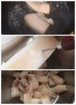 苦瓜烧肉的做法步骤：1