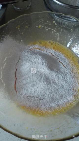 漂亮的杯子蛋糕的做法步骤：2