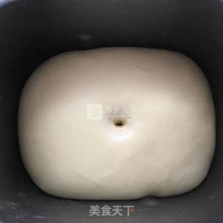 可爱的毛毛虫豆沙包的做法步骤：2
