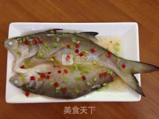 酸梅蒸午笋鱼的做法步骤：14