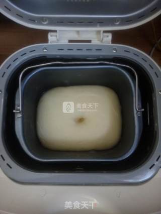 生煎包的做法步骤：1