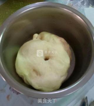 杏仁芝麻馅面包的做法步骤：5