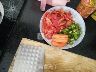 红烧鸡翅根的做法步骤：3