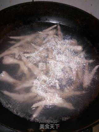 酸辣鸡爪的做法步骤：3