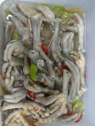 泡椒鸡爪的做法步骤：6
