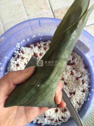 红豆粽子的做法步骤：6
