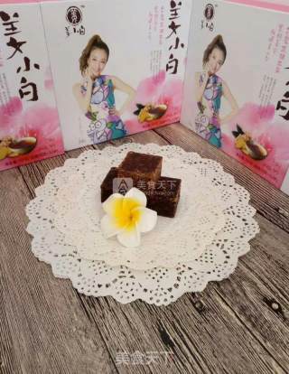 排毒暖宫黑糖姜茶的做法步骤：2