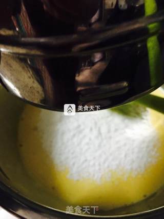 浓浓芝香蛋糕卷的做法步骤：5