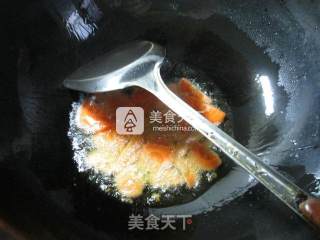 白菜炒长瓜的做法步骤：2