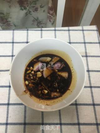 清蒸酱香紫苏剁椒鸦片鱼的做法步骤：3