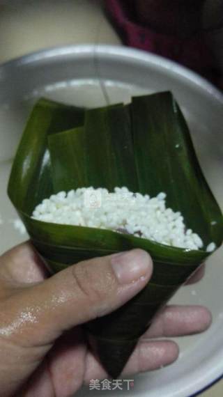 最简单的【豆沙粽子】的做法步骤：2