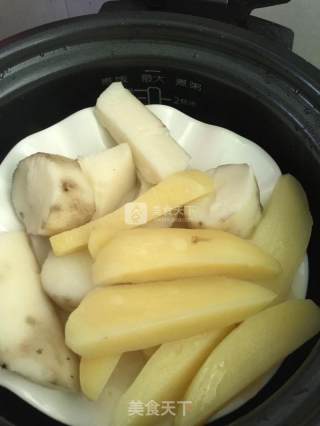 蓝莓布丁山药球的做法步骤：1