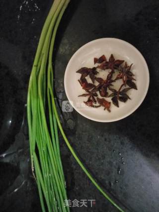 水煮话梅毛豆的做法步骤：2