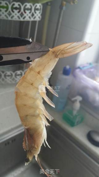 柠檬蒜香焗大虾的做法步骤：3