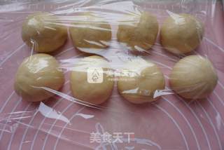 奶黄花朵面包的做法步骤：11