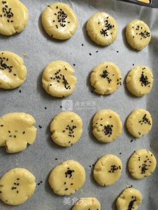 桃酥的做法步骤：9