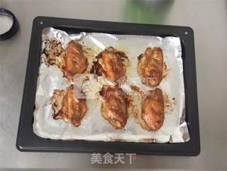 适合新手的美味简单烤箱菜——烤鸡翅的做法步骤：5