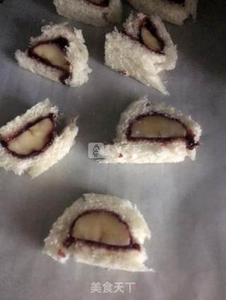 吐司香蕉蓝莓卷的做法步骤：4
