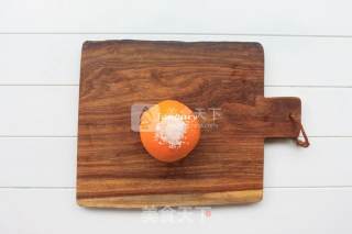 香橙戚风蛋糕的做法步骤：1