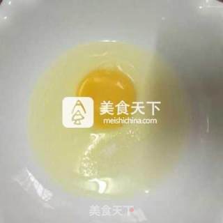 【湖南送万佳特产】牛奶炖蛋的做法步骤：2