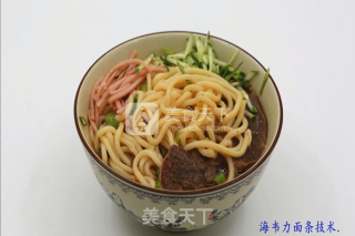 饸饹面的做法“图解”压饸饹的做法步骤：10