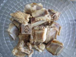 排骨焖饭——电饭煲一键搞定的做法步骤：2