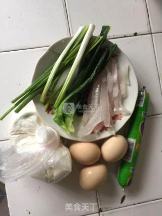 鸡蛋摊面饼的做法步骤：1