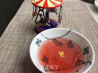 解暑杨梅汤～的做法步骤：3