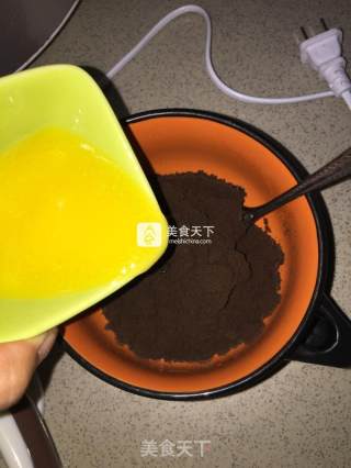 芒果樱桃蓝莓酸奶蛋糕（免烤）的做法步骤：2