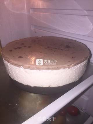 芒果樱桃蓝莓酸奶蛋糕（免烤）的做法步骤：13
