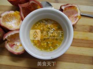 百香果磅蛋糕的做法步骤：1