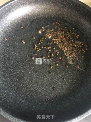 非油炸版麻辣花生的做法步骤：4