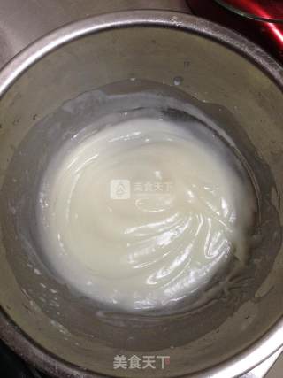 汤种蜜豆奶油面包的做法步骤：1