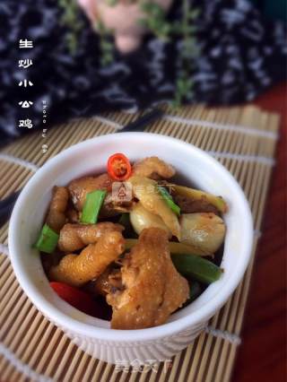 生炒小公鸡的做法步骤：10