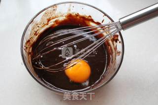 多重美味诱惑——芒果慕斯蛋糕的做法步骤：2
