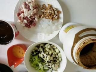 茄丁肉酱面的做法步骤：2