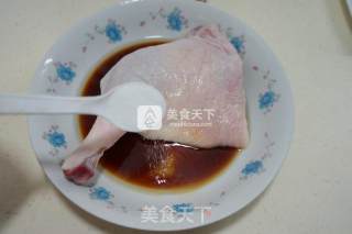 烤沙茶鸭腿儿的做法步骤：2