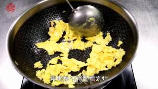 【银耳炒鸭蛋】平民的燕窝的做法步骤：3