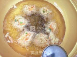 米饭胡萝卜丸——  剩饭的华丽变身的做法步骤：7