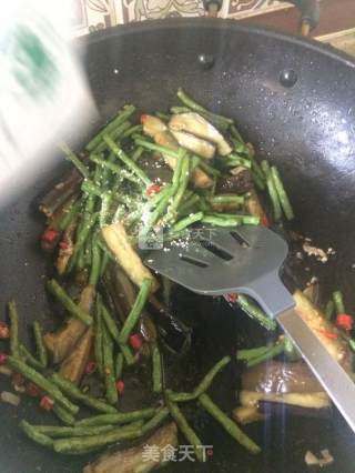 茄子豇豆的做法步骤：10