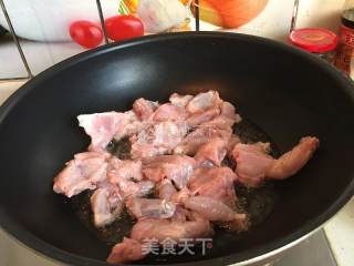 酱爆牛蛙的做法步骤：4