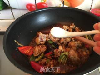 酱爆牛蛙的做法步骤：10