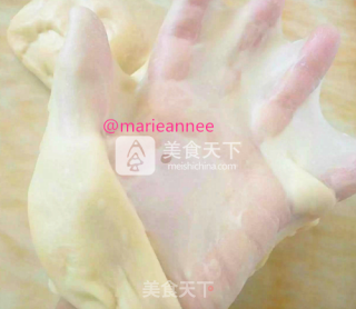 手工揉面豆沙花朵面包的做法步骤：15