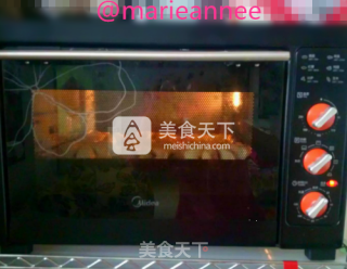手工揉面豆沙花朵面包的做法步骤：28